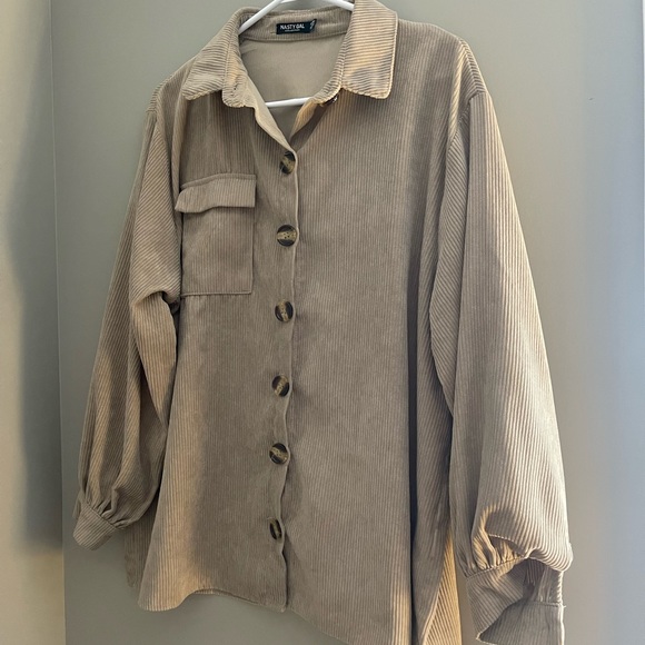 NastyGal Corduroy Shirt Jacket - Picture 2 of 4